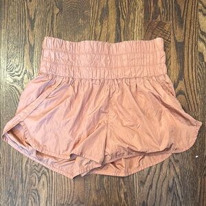 Free People Movement “The Way Home” shorts. Women's large. Peach.